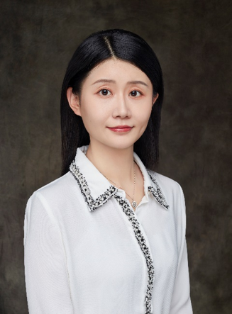  邱华鑫 